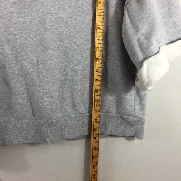 Two by Vince Camuto grey crew cold shoulder Sz XL - Picture 4 of 8